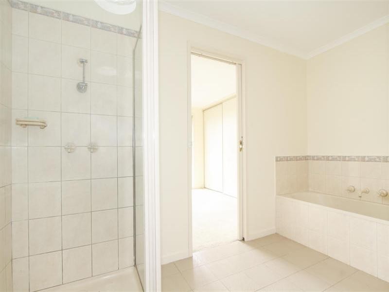 3/16 Adrienne Crescent, Mount Waverley VIC 3149