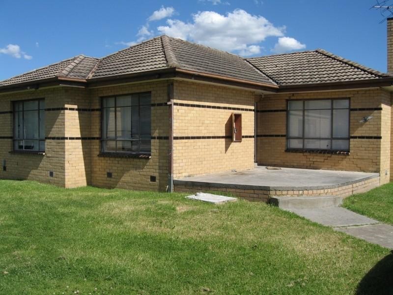 36 Oakes Avenue, Clayton VIC 3168