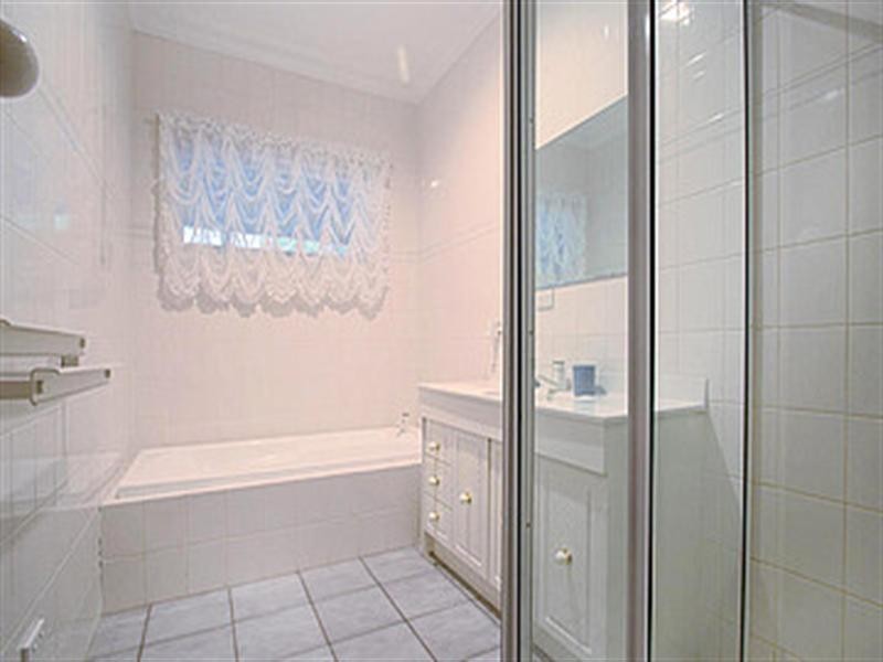 4 Grange Street, Oakleigh South VIC 3167