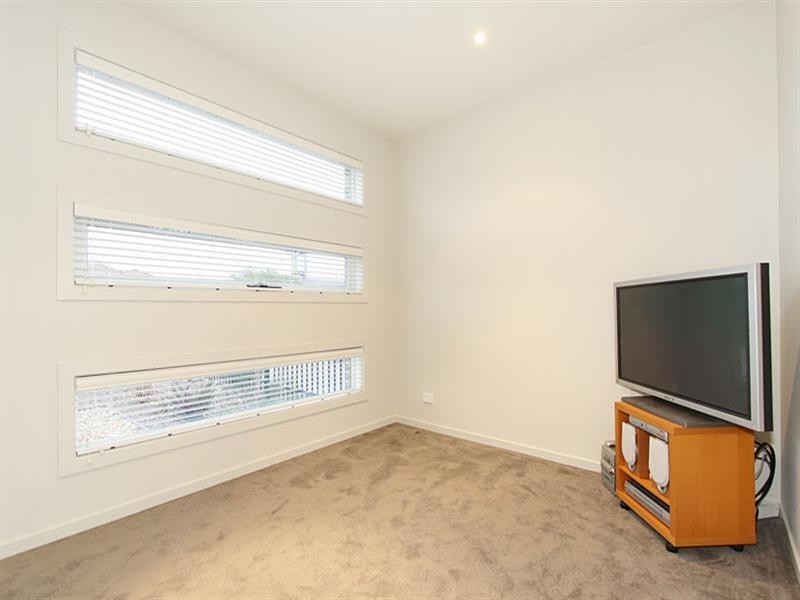 1/23 Tennyson Avenue, Clayton South VIC 3169