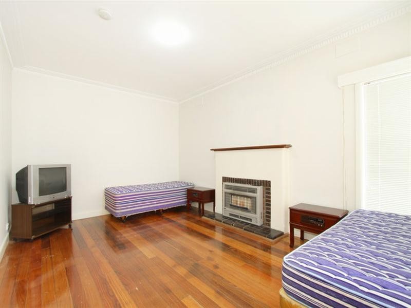 2017 Dandenong Road, Clayton VIC 3168