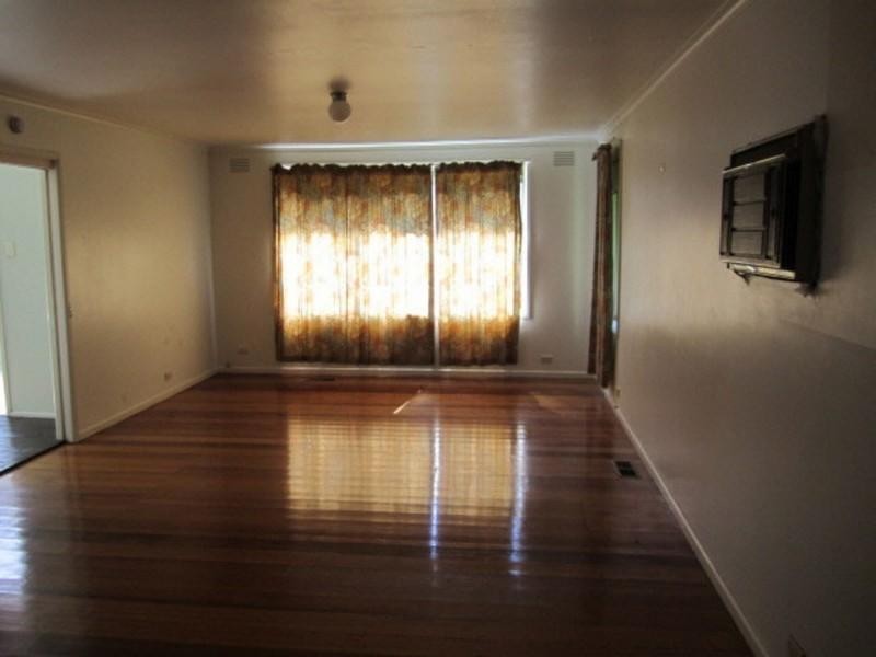 4 Wynyard Street, Glen Waverley VIC 3150