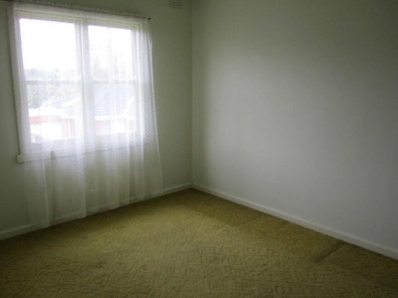 15 Lewis Grove, Mount Waverley VIC 3149