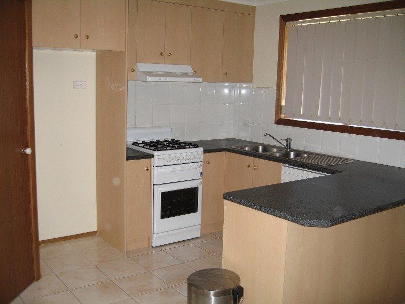 3/14 Garnett Street, Oakleigh East VIC 3166