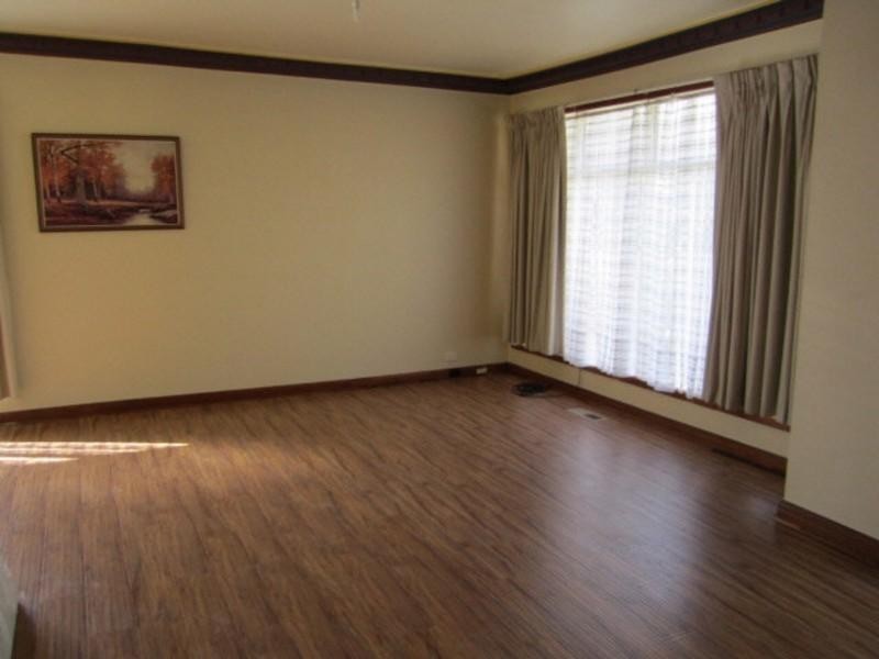 3 Iona Street, Clayton VIC 3168