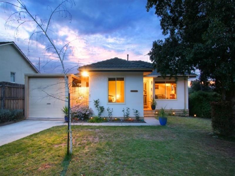 11 Margot Street, Chadstone VIC 3148