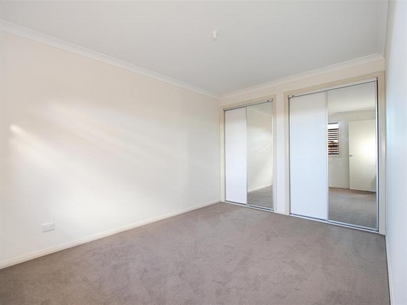 4/8 Jones Road, Dandenong VIC 3175