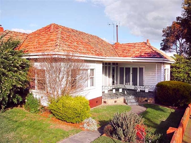 2 Dallas Avenue, Hughesdale VIC 3166