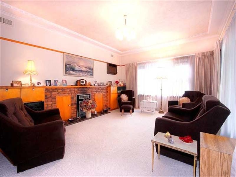 2 Dallas Avenue, Hughesdale VIC 3166