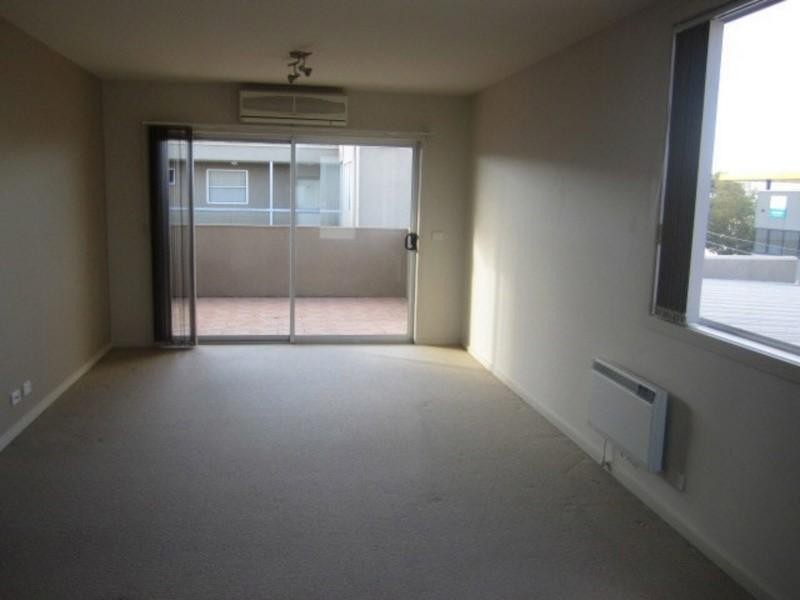 25/82-86 Atherton Road, Oakleigh VIC 3166