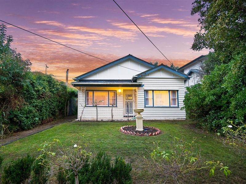 42 Canterbury Street, Hughesdale VIC 3166