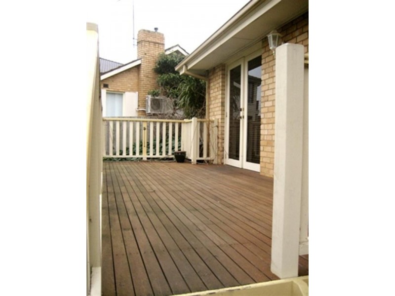 1/3 Cudgee Court, Chadstone VIC 3148