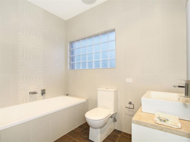 1A Baker Street, Murrumbeena VIC 3163