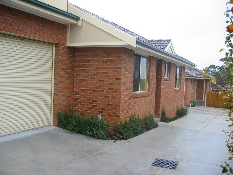 2/10 Oakleigh Street, Oakleigh East VIC 3166