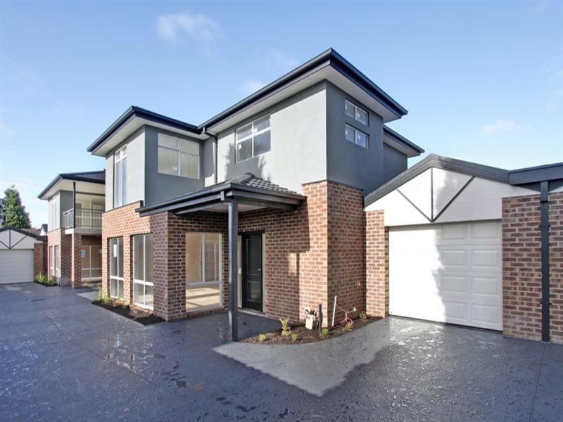 2-3/5 Adelaide Street, Dandenong VIC 3175