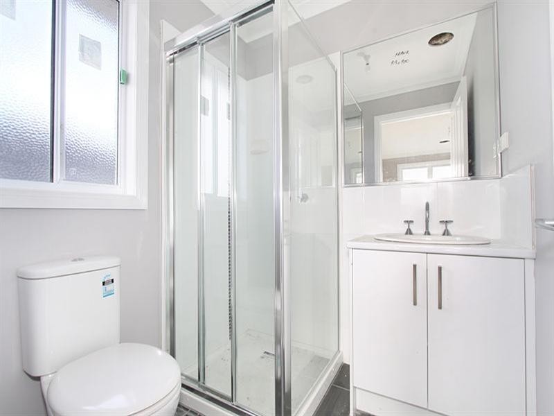 2-3/5 Adelaide Street, Dandenong VIC 3175