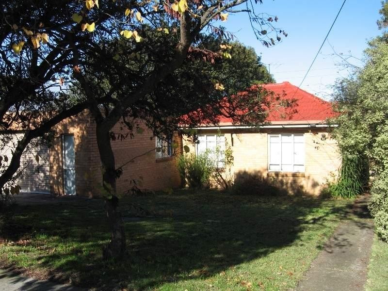 24 Westbrook Avenue, Chadstone VIC 3148