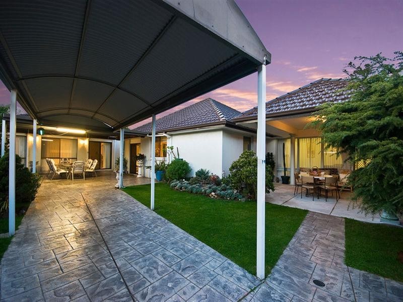 27 Paget Street, Hughesdale VIC 3166