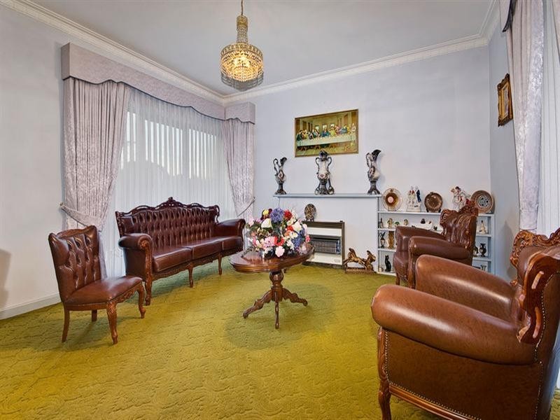 27 Paget Street, Hughesdale VIC 3166
