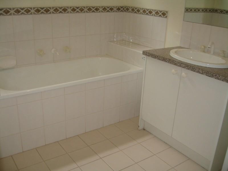 58 Kings Court, Oakleigh East VIC 3166