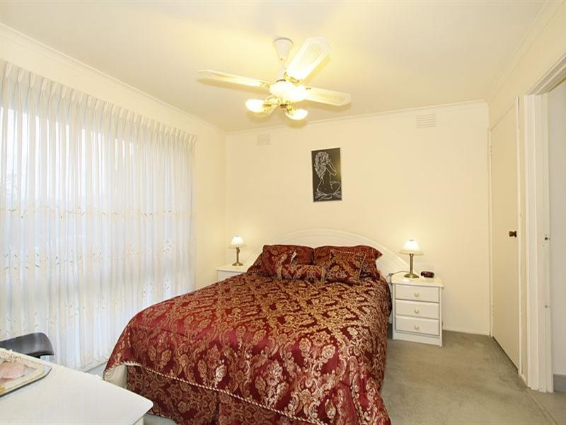 2 Alan Court, Noble Park North VIC 3174