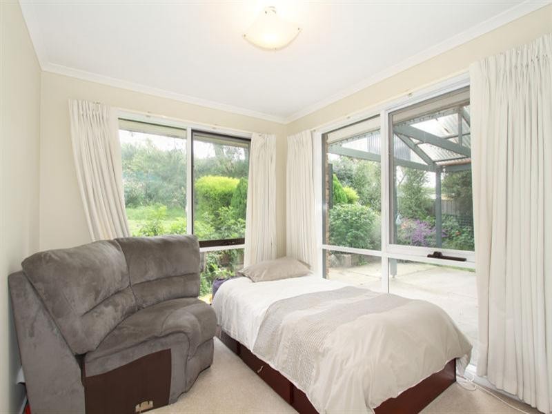 3 Hutchins Way, Skye VIC 3977