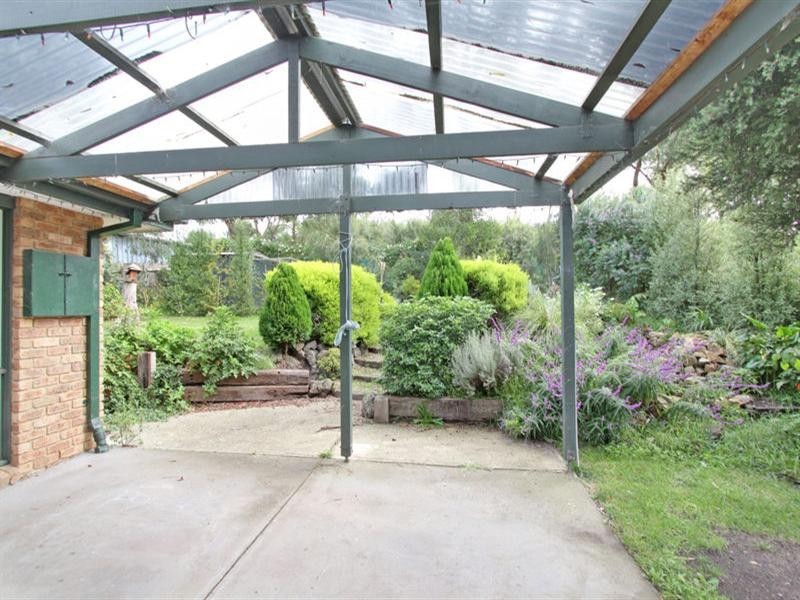 3 Hutchins Way, Skye VIC 3977