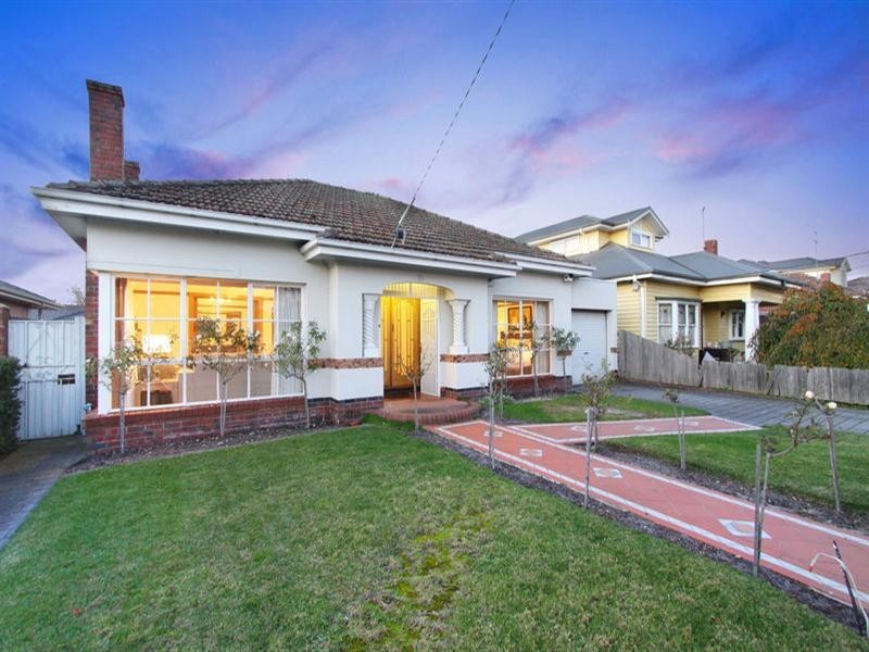 31 Willesden Road, Hughesdale VIC 3166