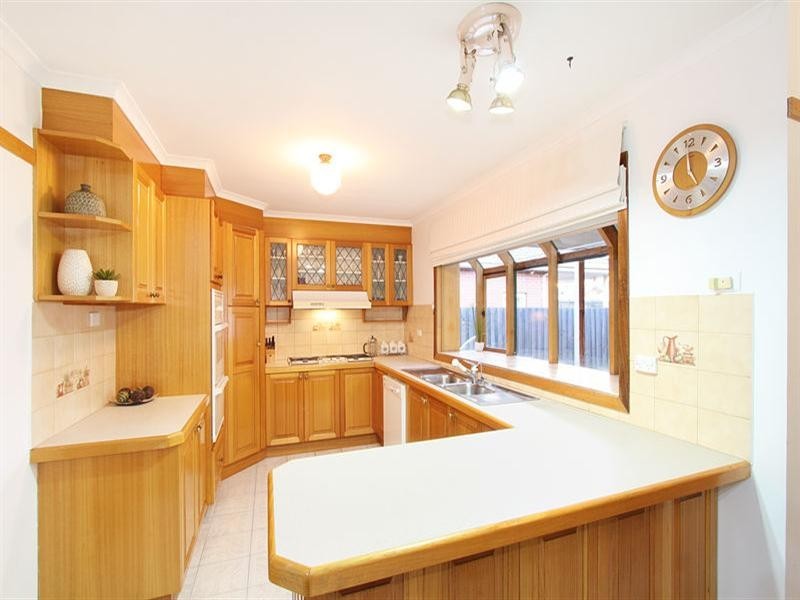 31 Willesden Road, Hughesdale VIC 3166