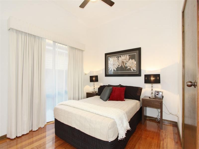 31 Willesden Road, Hughesdale VIC 3166