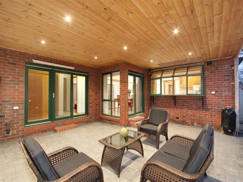 31 Willesden Road, Hughesdale VIC 3166