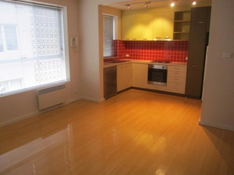 7/28 Lewisham Road, Windsor VIC 3181