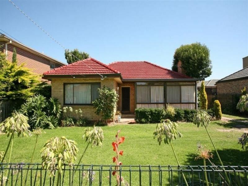 57 Howard Avenue, Mount Waverley VIC 3149