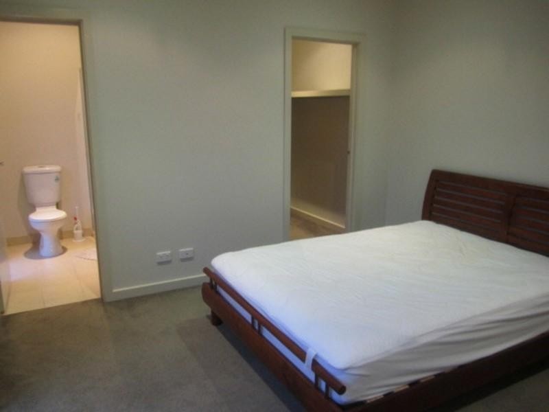 2/15 Teck Street, Ashwood VIC 3147