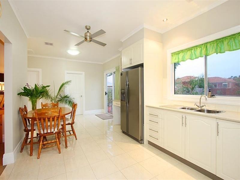 149 Kangaroo Road, Hughesdale VIC 3166