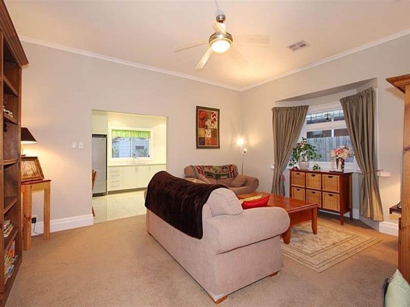 149 Kangaroo Road, Hughesdale VIC 3166