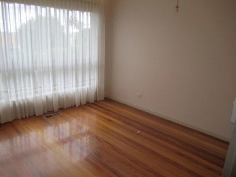 9 Howden Street, Oakleigh East VIC 3166