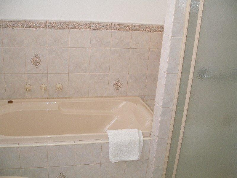 86 Kallay Street, Clayton VIC 3168