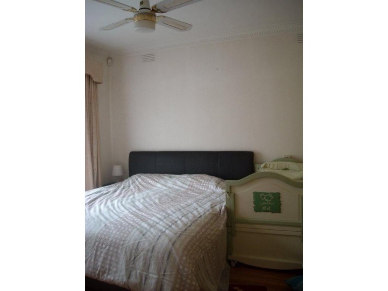 2 Oakleigh Street, Oakleigh East VIC 3166