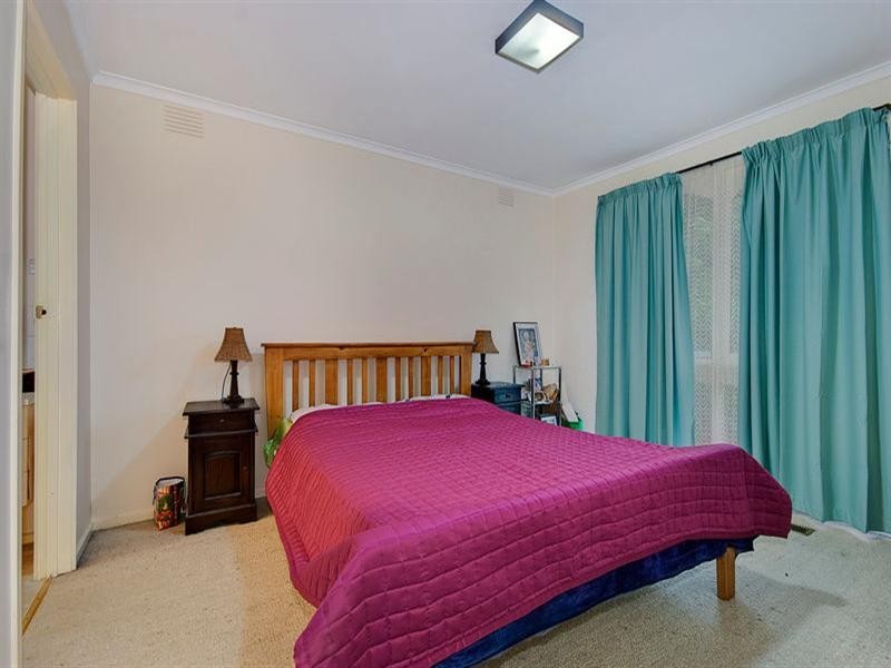 1 Trent Court, Clayton VIC 3168