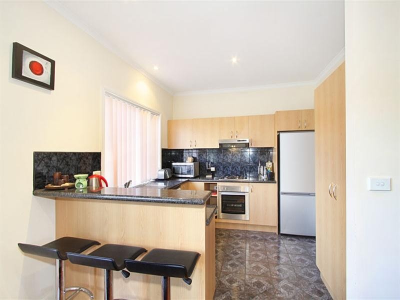 1/12 Jacana Court, Chadstone VIC 3148