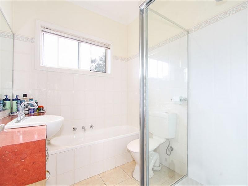 1/12 Jacana Court, Chadstone VIC 3148