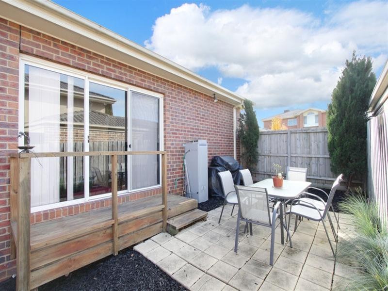 1/12 Jacana Court, Chadstone VIC 3148