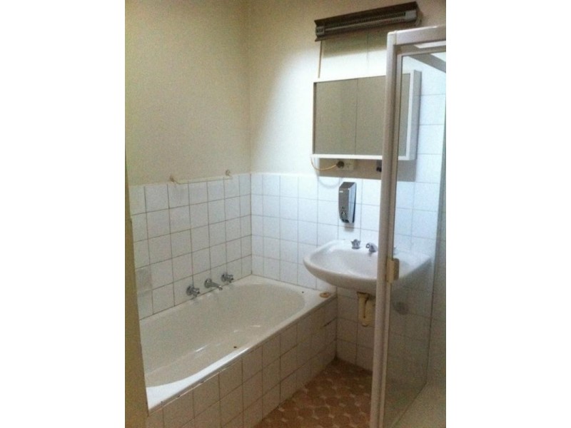 2/5 garden Road, Bentleigh East VIC 3165