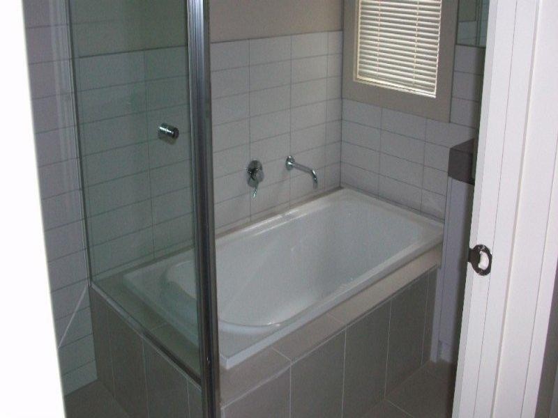 8 May Street, Cheltenham VIC 3192