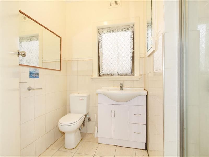 6 Burrapike Avenue, Springvale VIC 3171