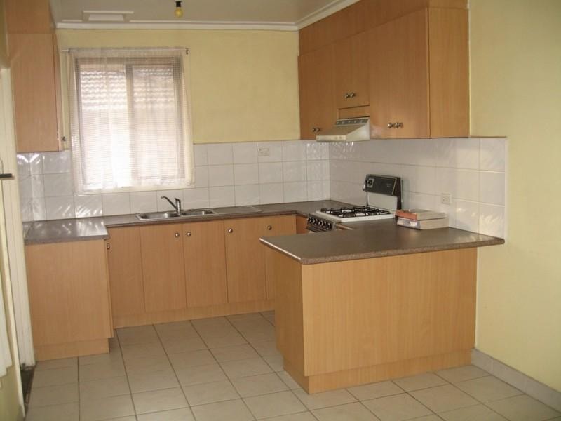 1/8 Keol Street, Clayton VIC 3168