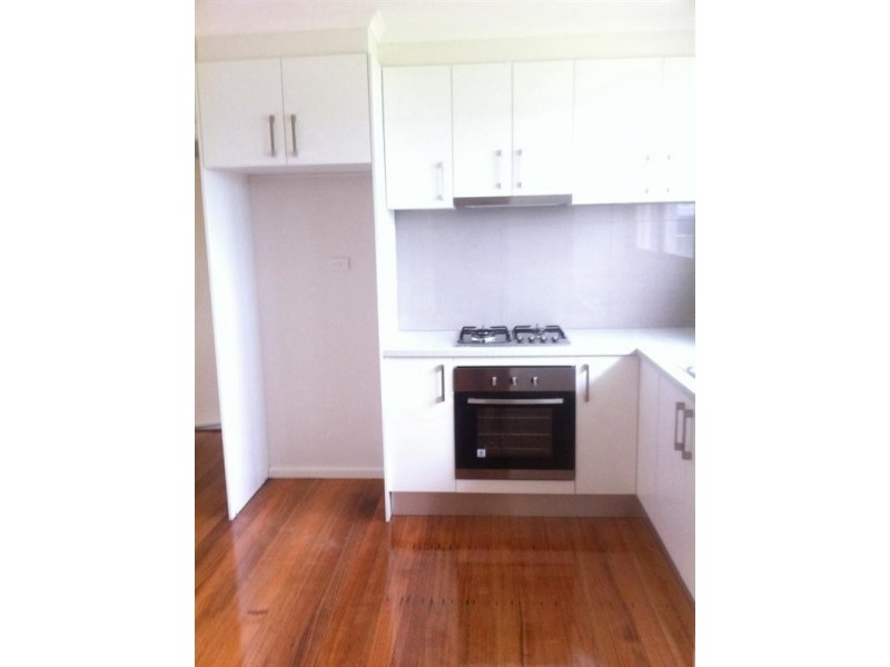 6 yongala Court, Clayton VIC 3168