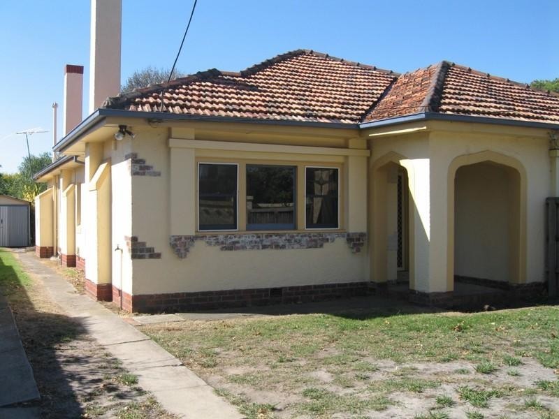 1439 Dandenong Road, Malvern East VIC 3145