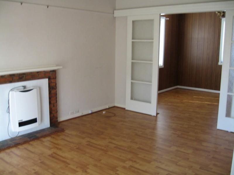 4 Banksia Street, Clayton VIC 3168